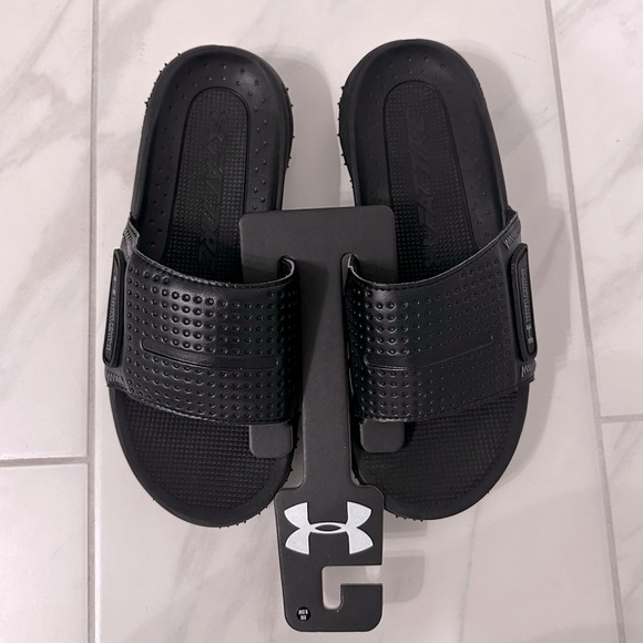 Unisex Under Armour Michelin Wild Gripper Slides Sizes: 8 Male / 9.5 Women - Picture 8 of 8